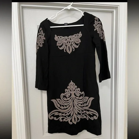 Karen Kane dress size small • EUC - Picture 1 of 1